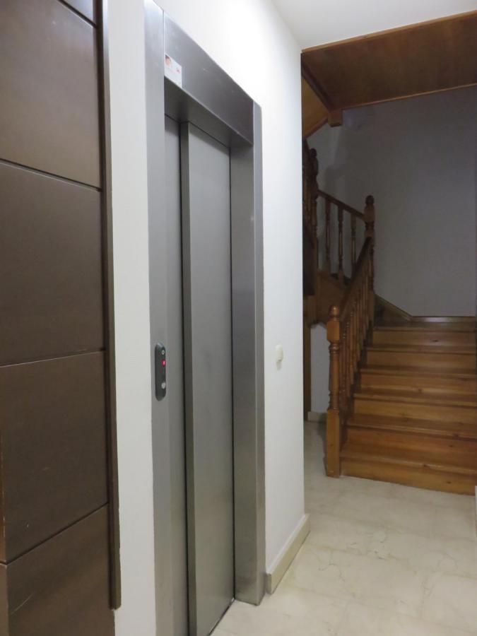 Camino De Santiago En Casco Historico Apartment Burgo Exterior foto